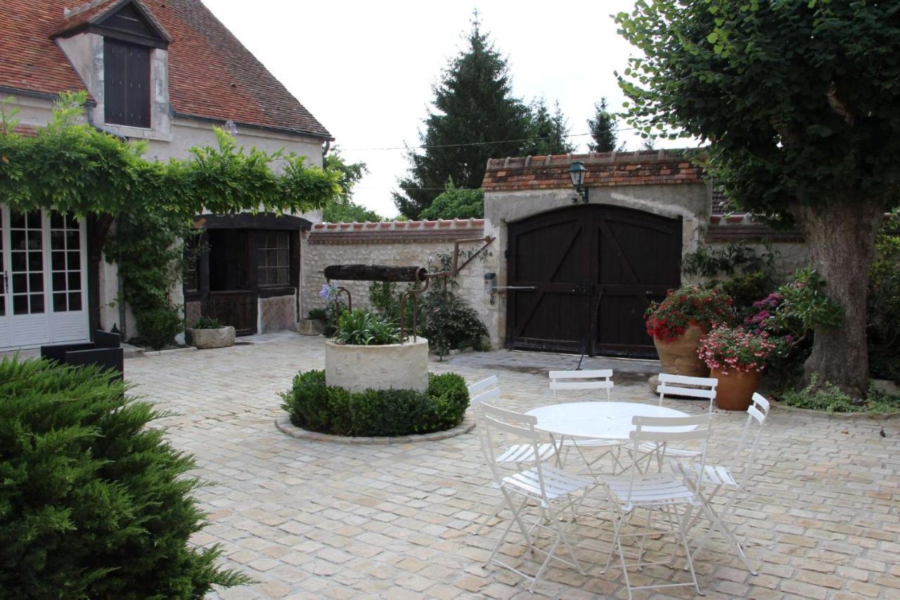 Saint-Ay La Cormellerie B&B 외부 사진