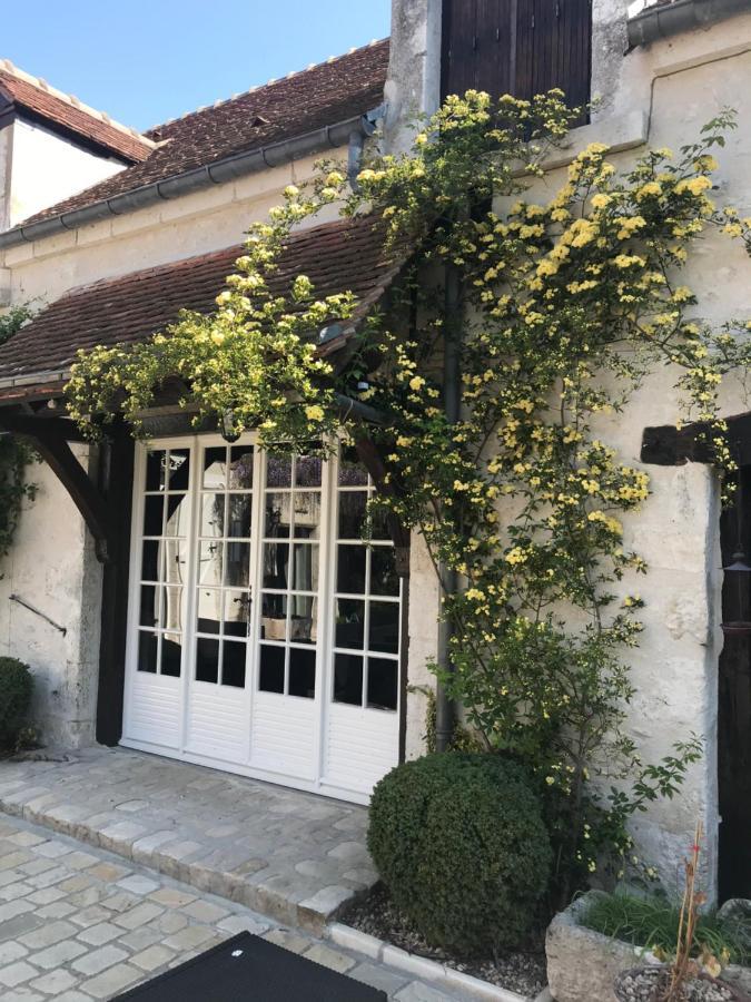 Saint-Ay La Cormellerie B&B 외부 사진