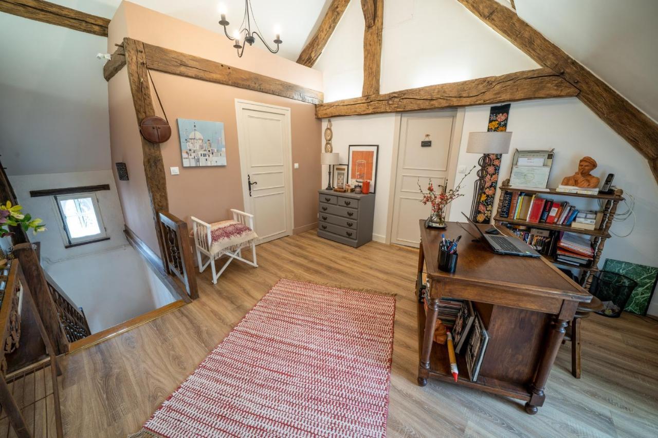 Saint-Ay La Cormellerie B&B 외부 사진